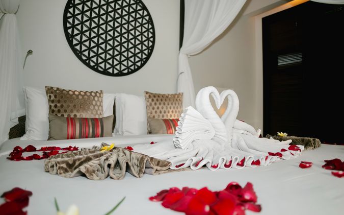 Bedroom Flower Decoration