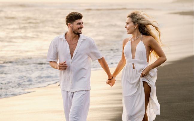The Essentials Package ( Couple Photoshoot )