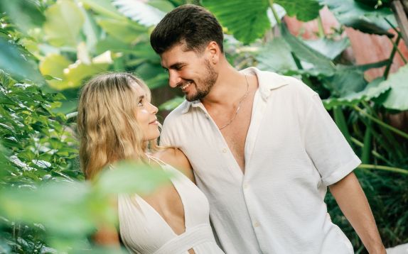 The Essentials Package ( Couple Photoshoot )
