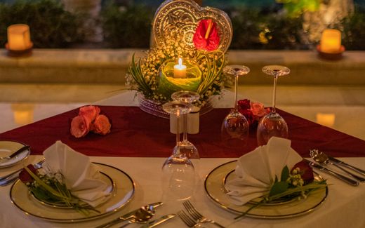 Romantic Candle Light Dinner