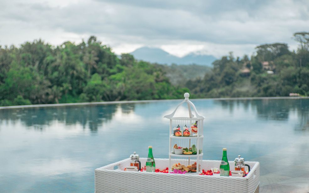 Floating High Tea Experience - Couple