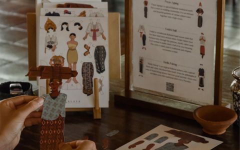 Traditional Balinese Paper Dolls