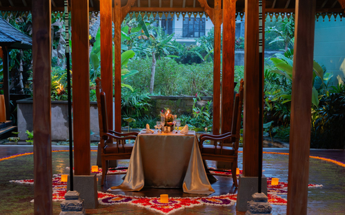 Romantic Candle Light Dinner