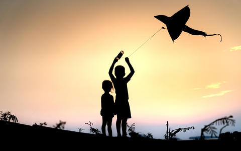 FREE Flying Kite Every Tuesday, Thursday, and Saturday