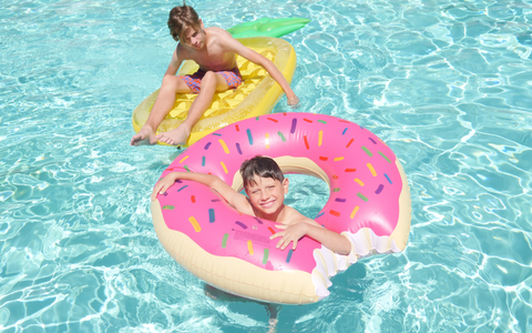 FREE Happy Float Hours Every Friday