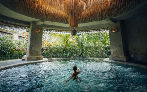 Soaked in Warm Spacious Jacuzzi to Relieve Muscle Tension