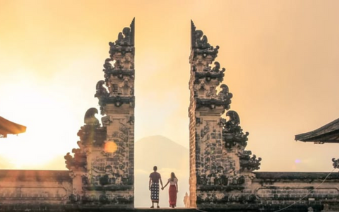 Full day tour : A Moment At The Gate of Heaven