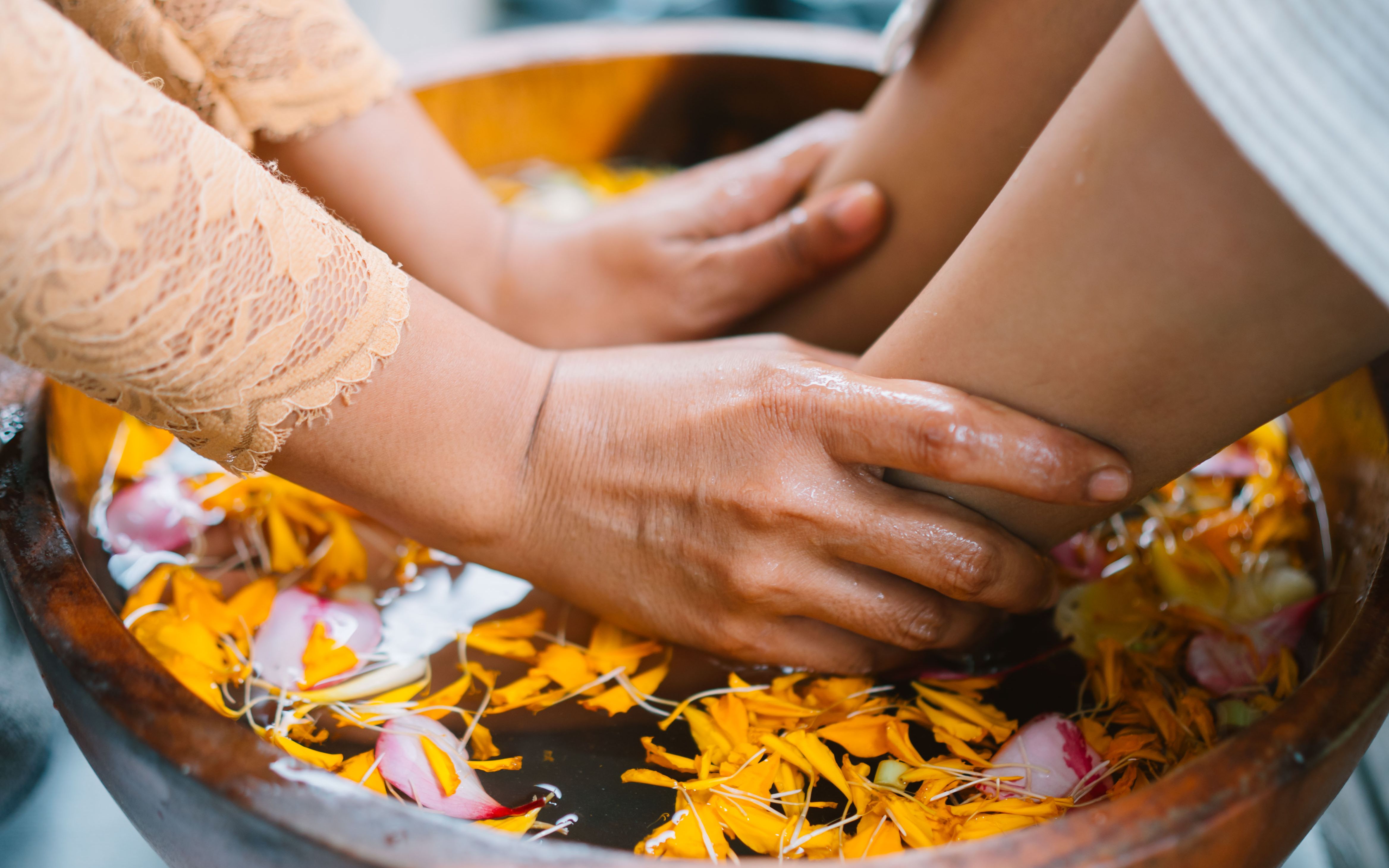 Foot Massage - Kardia Resort Gili A Pramana Experience
