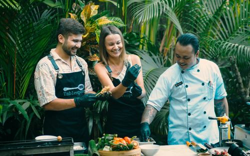 Master the Art of Local Cooking - Couple