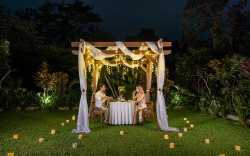 Cherish the Moment: Romantic Dinner