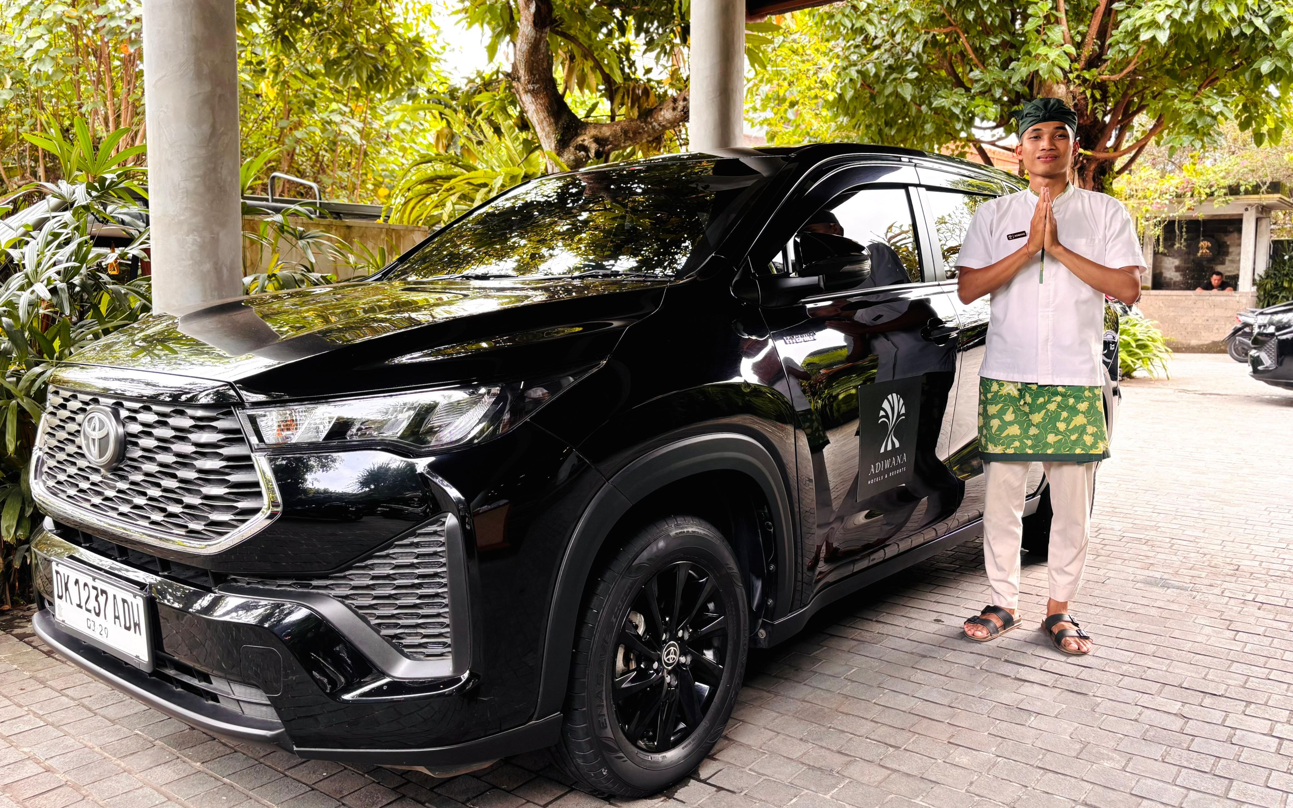 Airport Pick up - Adiwana Suweta