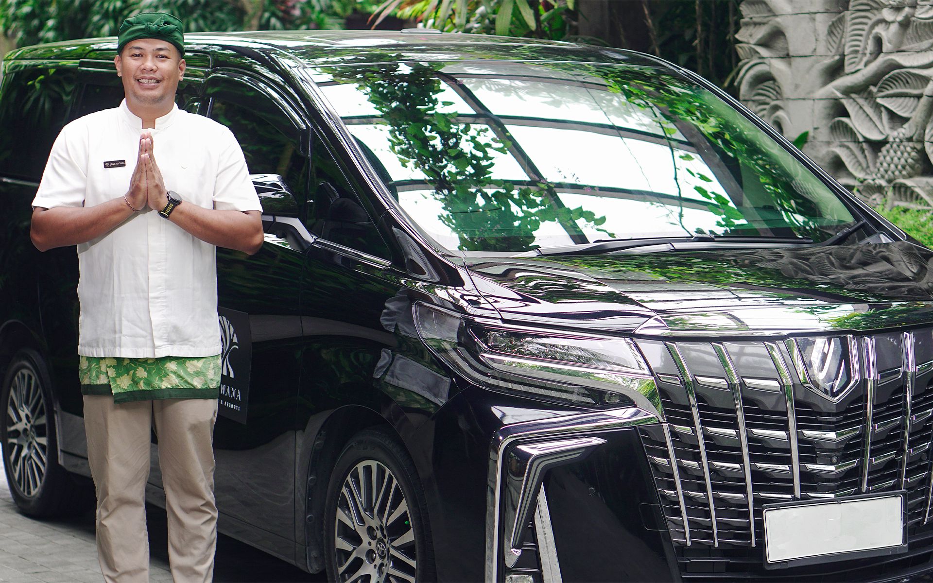 Private Airport pick up with VVIP car - Adiwana Resort Jembawan