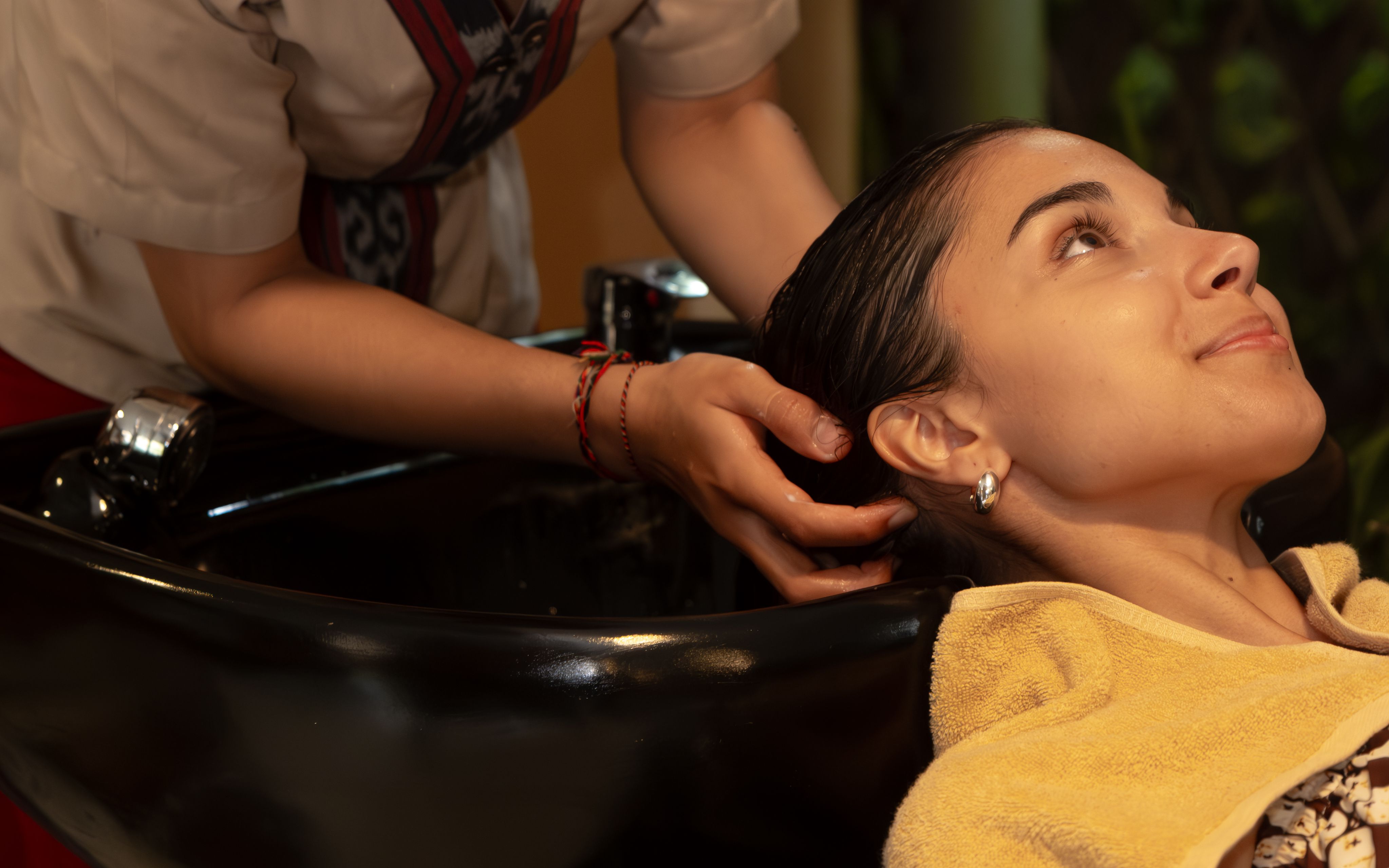 NEW! - Hair Renewal - 60-minute - Adiwana Svarga Loka