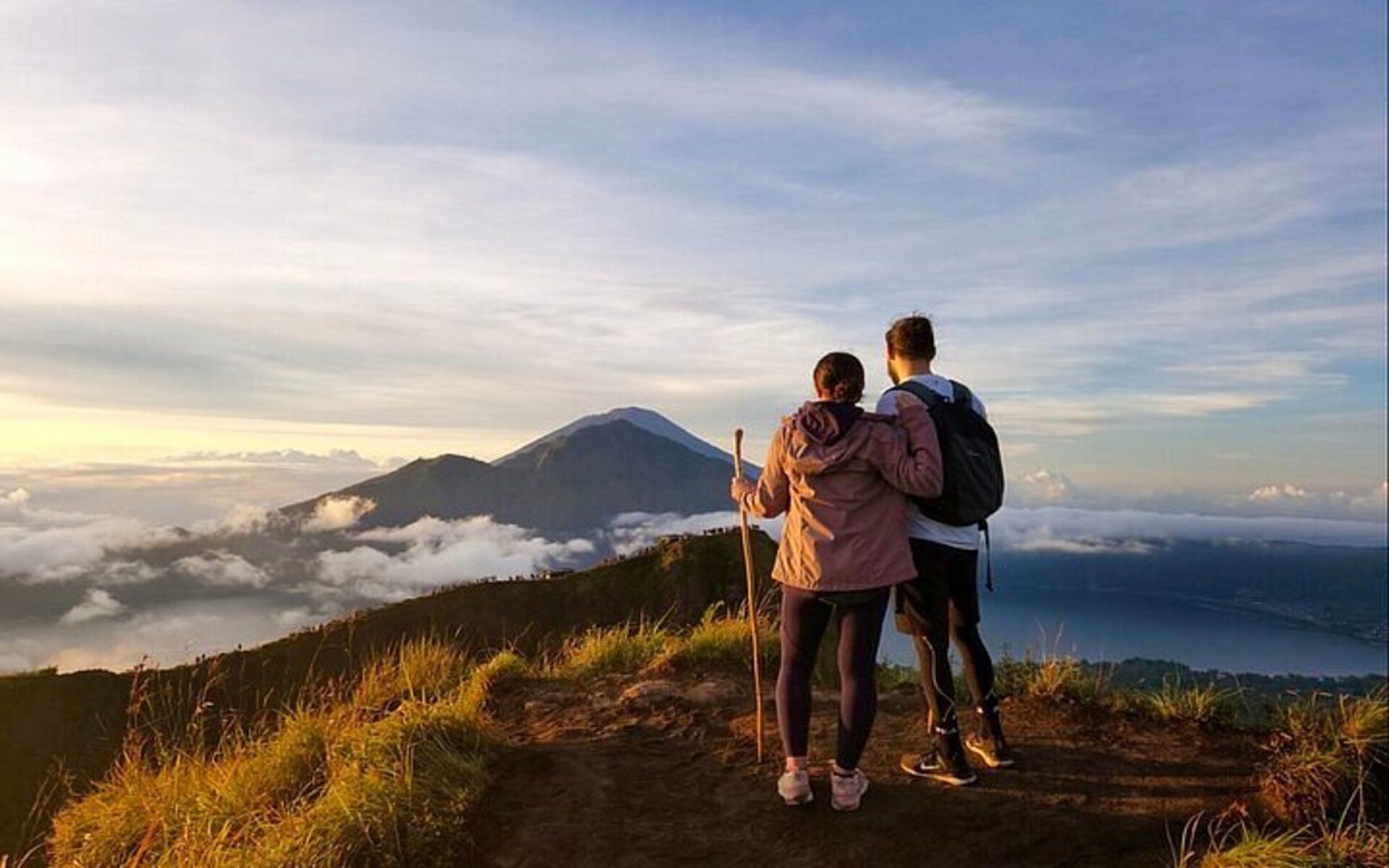 MOUNT BATUR SUNRISE TREKKING - Inara Alas Harum