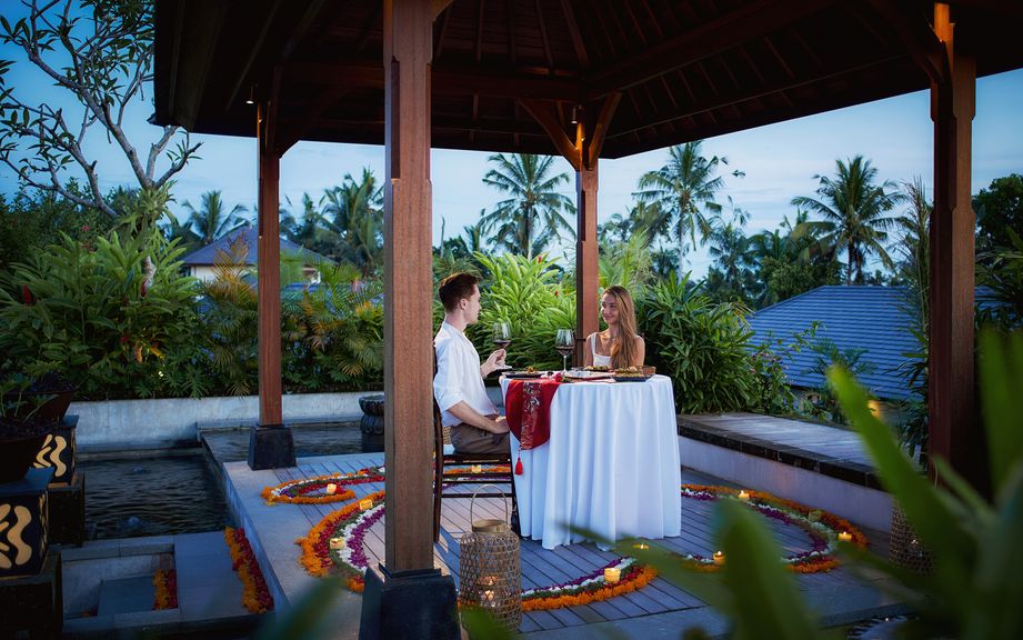 ROMANTIC ACTIVITY - A NIGHT OF ROMANCE