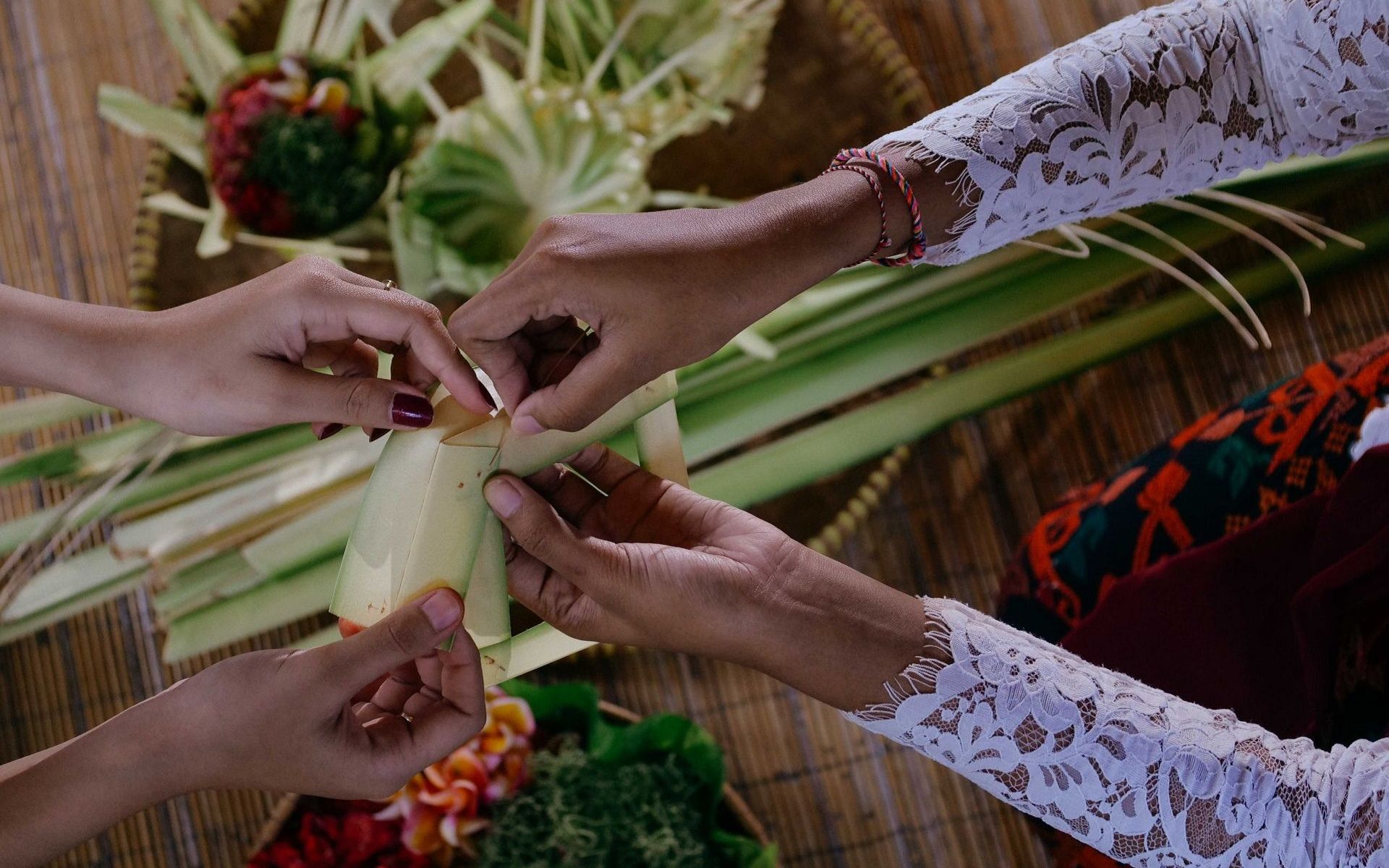 Balinese Canang Sari Making Lesson - Solia Legian Bali