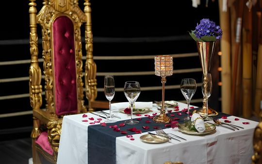 10% OFF - Romantic Dinner at Puspaka Chapel