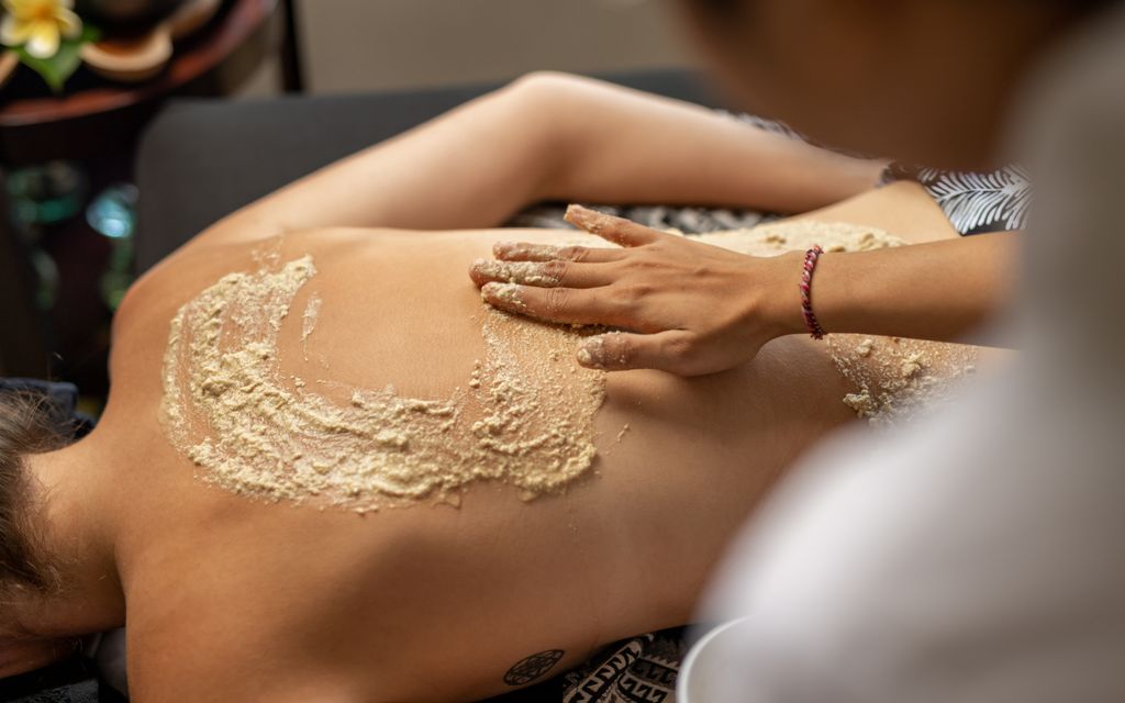 10% OFF - Romantic Indulgent