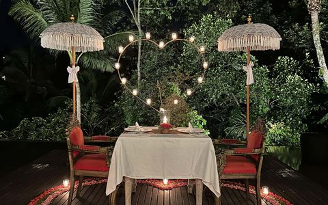The Kayon Delight - Spa & Romantic Dinner