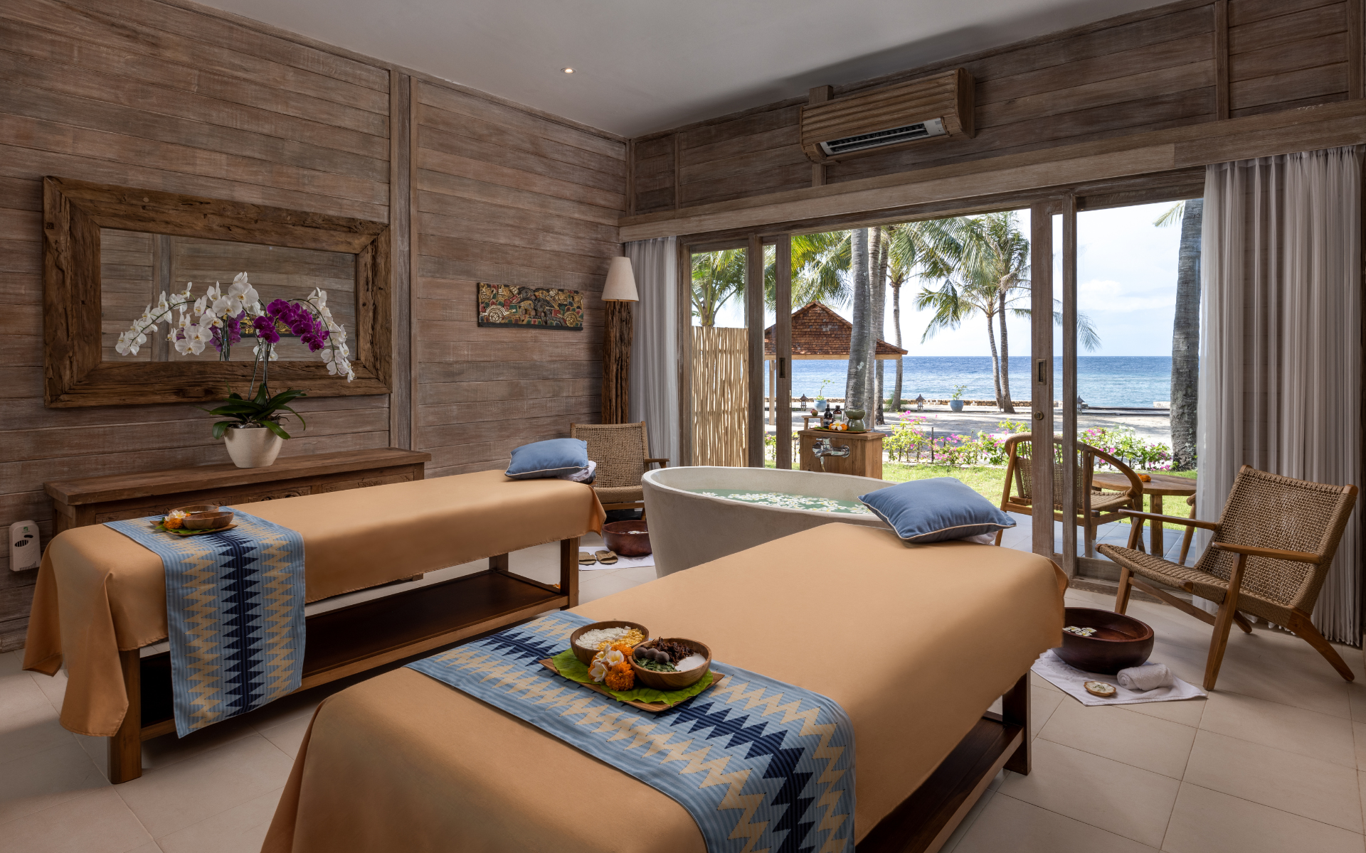 60 Minutes - Scalp Massage with Fortifying Coffee & Ginseng Hair Treatment - Seven Dreams A Pramana Experience