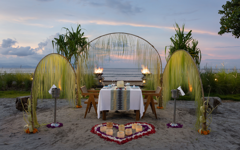 Romantic Dinner Ratu & Raja
