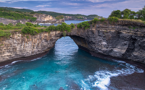 Book Now and Get Special Price ! Full-Day Mix Tour Nusa Penida : East & West Coast Wonders