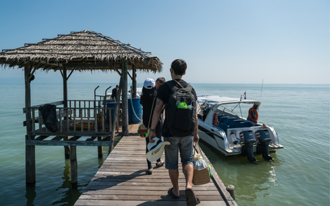 Resort’s Joined Speed Boat