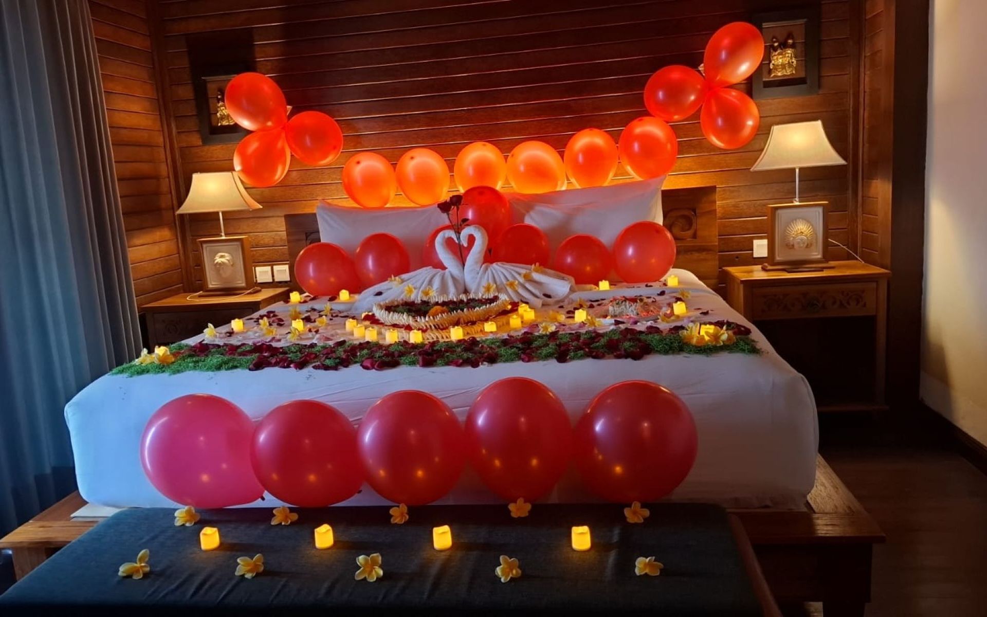 Begin Forever with a Bed of Romance - Pramana Nusa Ceningan