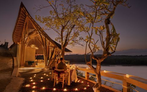 Romance is on the Menu Tonight