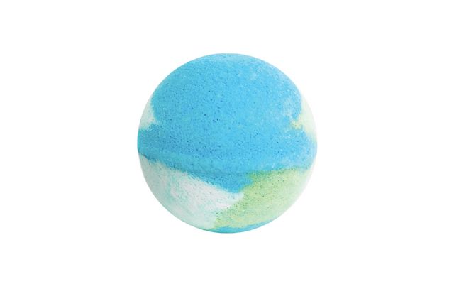Bath bomb