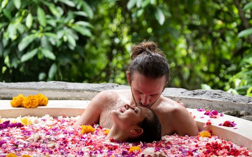 Pevonia Couple Package: Bliss to Share – 120 Minutes