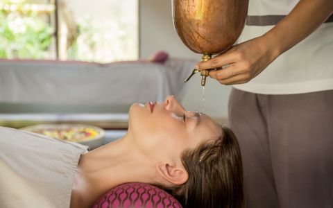 Ayurveda Shirodara