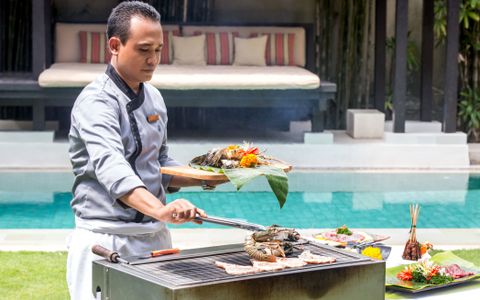 10% Discount Seafood Mermaid Barbeque for Online Booking