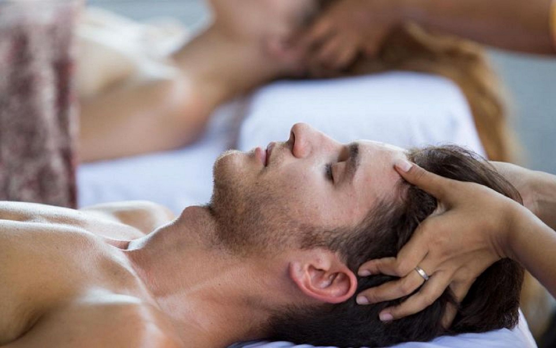 Soothing Stone Massage (60') - Cross Paasha Bali Seminyak