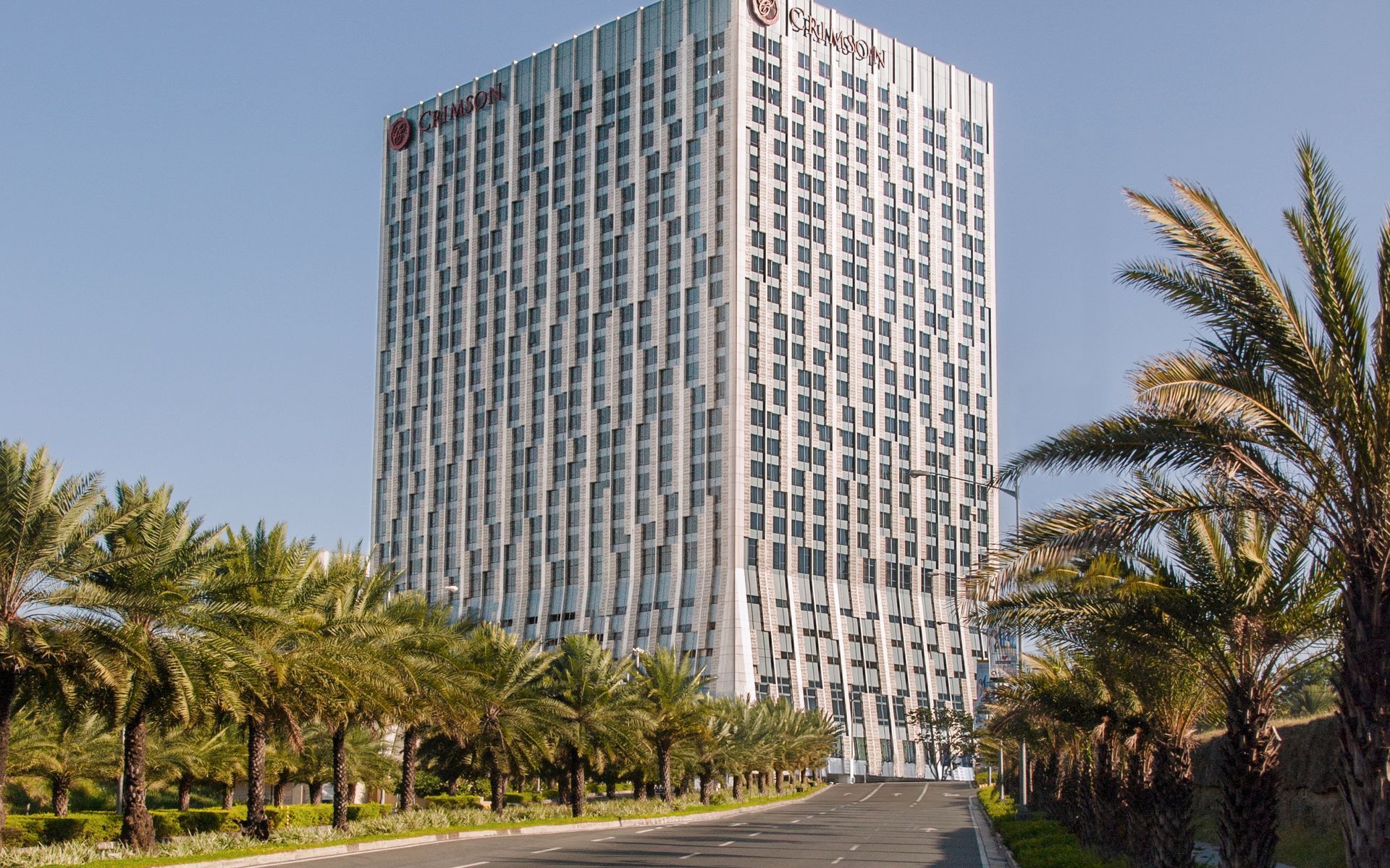 Extended 1 night Stay at Deluxe Room Only for 2 Adults and 2 Kids - Crimson Hotel Filinvest City, Manila